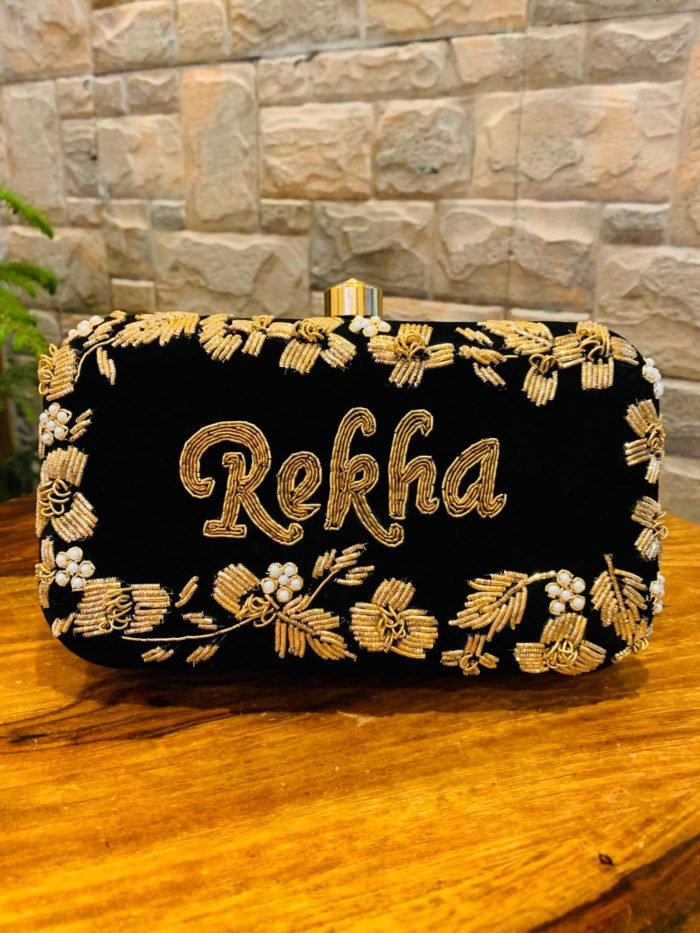 7F3FA20A-CFFC-4446-88EC-D7199AB0D0F1 Name clutch - Image 1