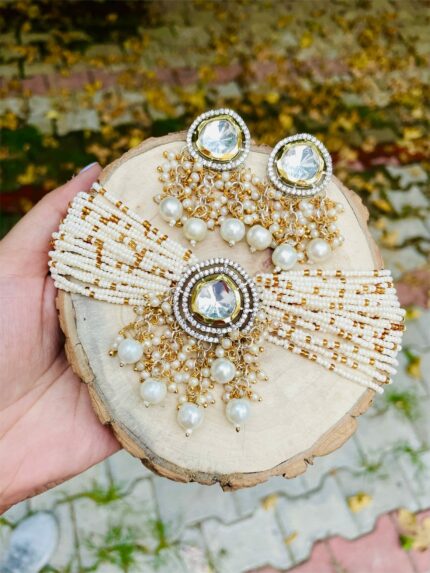 Nishi necklace