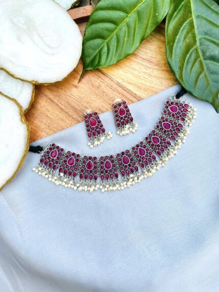 Nihar necklace Ruby