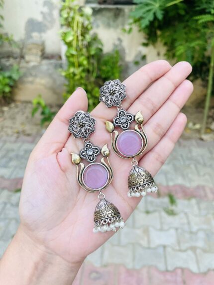 Salima brass earrings pink