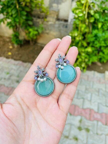 Dilesha brass earrings