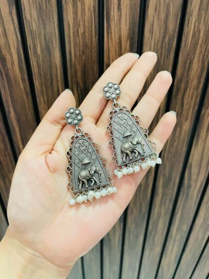Flower elephant brass earrings