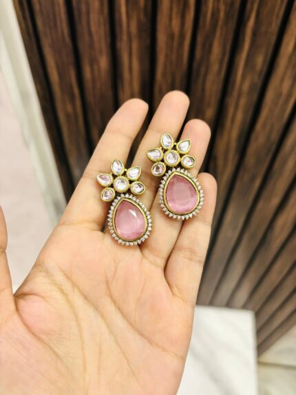 Twinkle ad kundan Earrings Pink