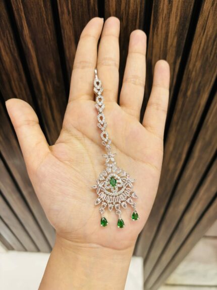 Shruti Ad Mangtika Green