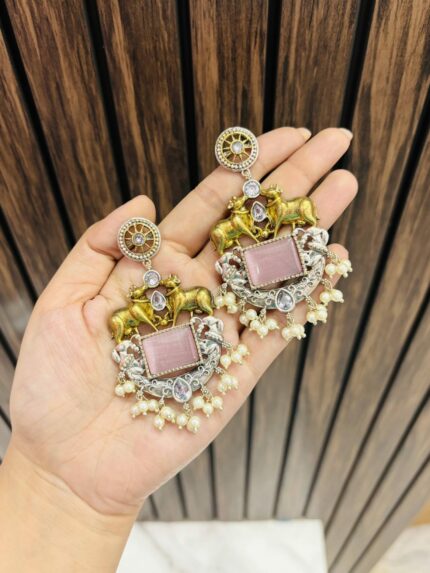 Chakrvat brass earrings Pink