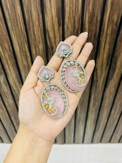 Swarn monalisa Earrings Pink