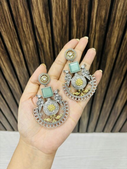 Keya Brass Earrings Mint