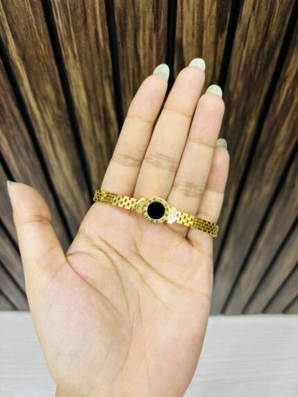 love Anti tarnish bracelet