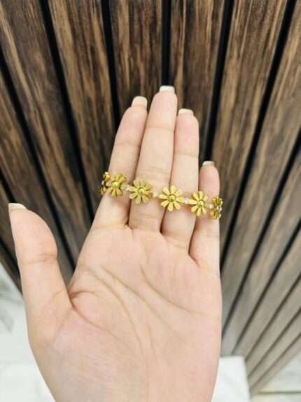 Flower Anti tarnish bracelet