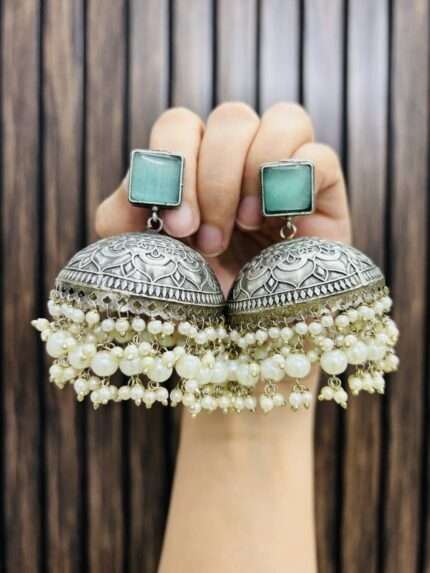 Prity brass earrings Mint