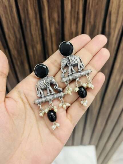 Elephant brass earrings Black
