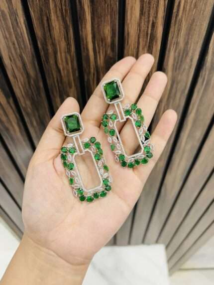 Rectangle ad earrings Green