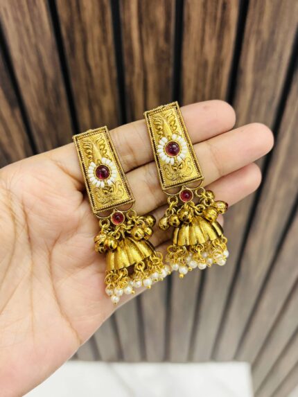 Cute golden jhumka Ruby