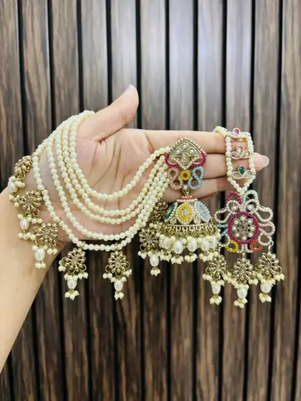 Latifa jhumka with sahara chain with mangtika Multi