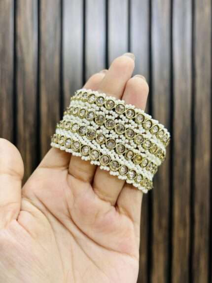 beaded bangles (quantity 4)