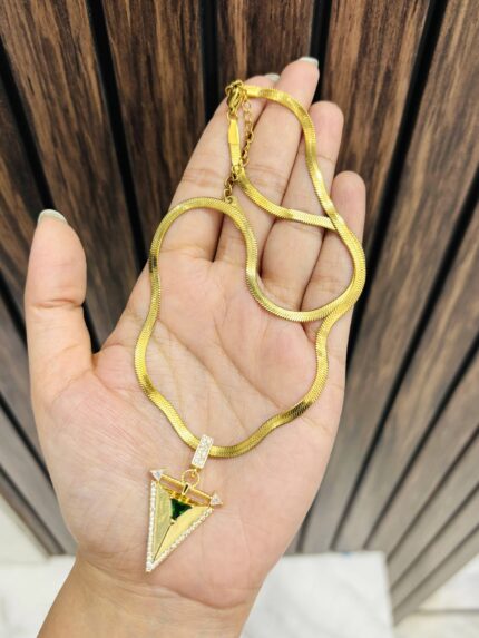 Anti tarnish triangular necklace