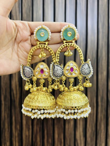 Wings brass earrings Mint