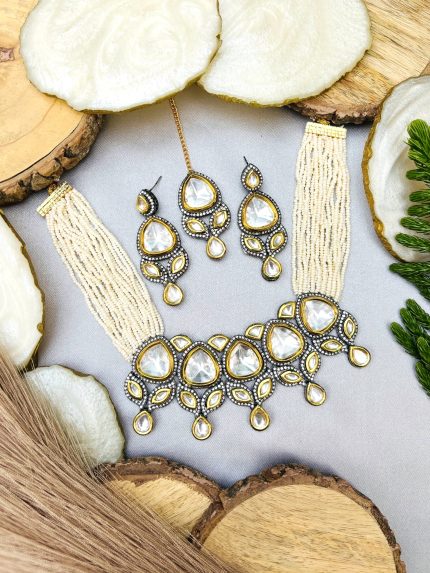 Rimoksh polki brass Necklace