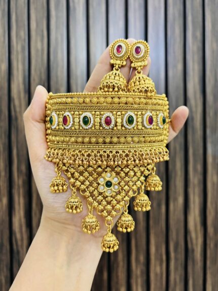 Harshika gold a like choker