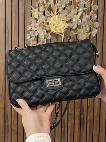 Beautiful bag black