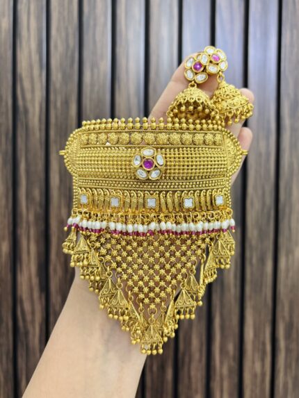 Shweta gold a like necklace ruby